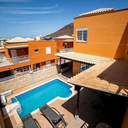 Sunny Island N 9 In Los Cristianos, Tenerife * Arona (Tenerife)